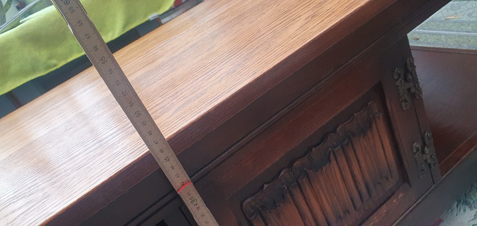 Old Charm Coffee Table Light Top Solid Oak Classic Vintage Antique Tv