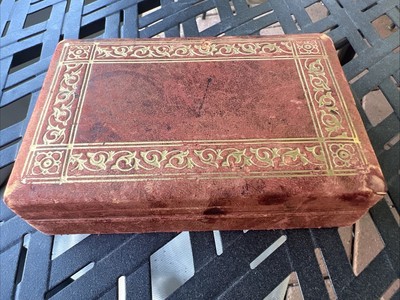 ANTIQUE FANCY LEATHER TRINKET / CIGARETTE BOX - WOOD INTERIOR - GOLD TOOLING