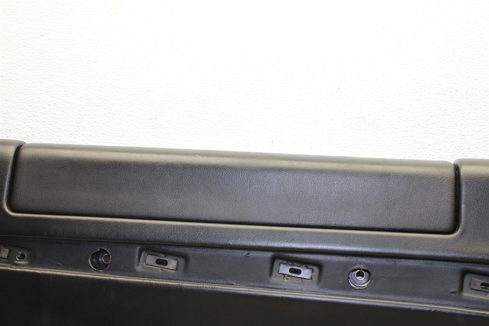 2013 Maserati GranTurismo S Left Door Trim Panel Cover 08-13