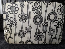 Vtg Samsonite Fashionaire Marimekko Black White Floral Mod Suitcase 23-in w/key