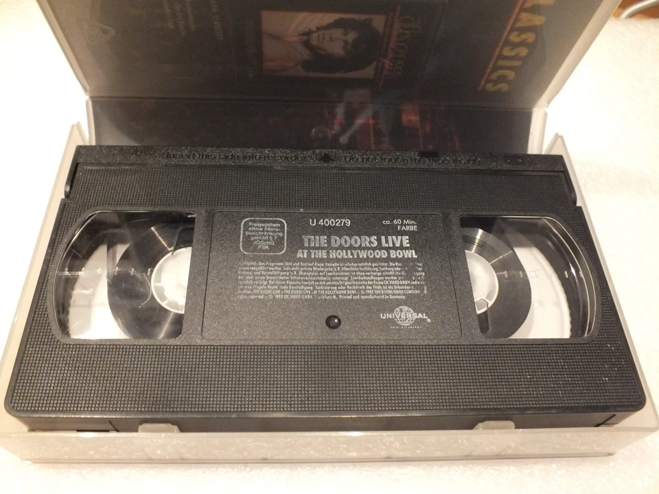VHS Kassette - THE DOORS - AT THE HOLLYWOOD BOWL - 1993 - Bild 3 von 4