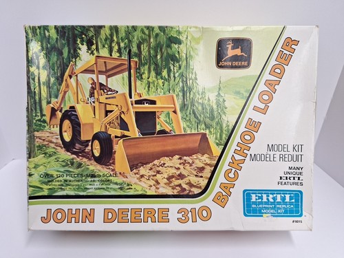 Ertl John Deere 310 1/25 Scale Bockhoe Loader Model Kit Open Box No Decals