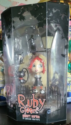 2004 Ruby Gloom Gallery Series Figure Playset New By Nathan Cabrera Rare Find