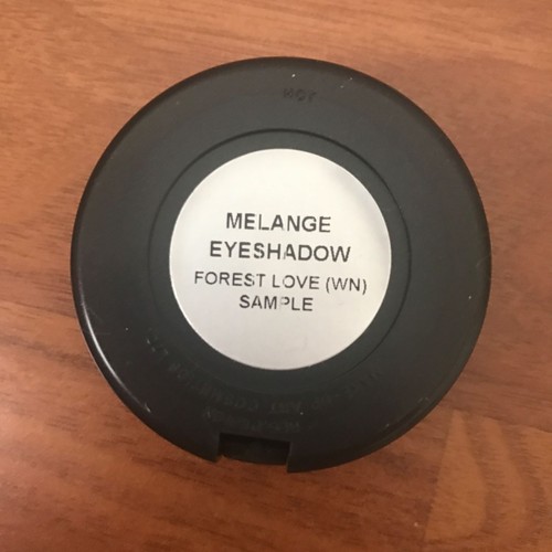 BNIB, MAC Melange Eyeshadow "FOREST LOVE", Discontinued, HTF - Picture 3 of 3