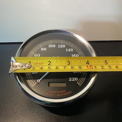 Harley Davidson OEM Speedometer 68902-00 in KPH Softail
