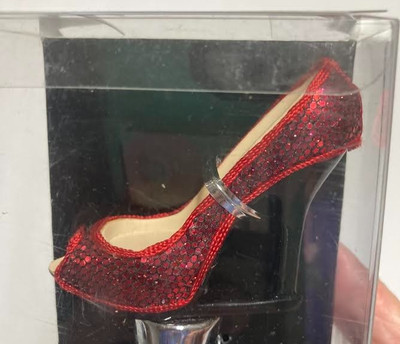 Red Stiletto Shiny Shoe Wine Bottle Stopper. Fun!! 