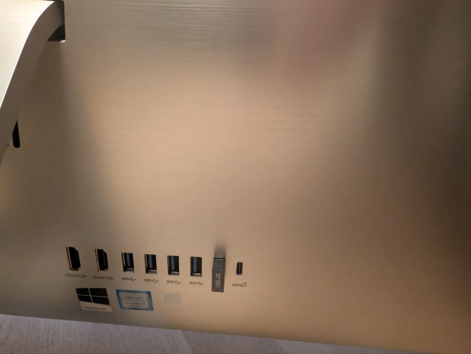 ASUS Zen AiO Pro Z240iCGK-GJ018X - 23,8" 4K Touch All-in-One, i7, GTX 960M - Bild 4 von 4