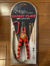  New REAL METHOD fishing pliers with case red 