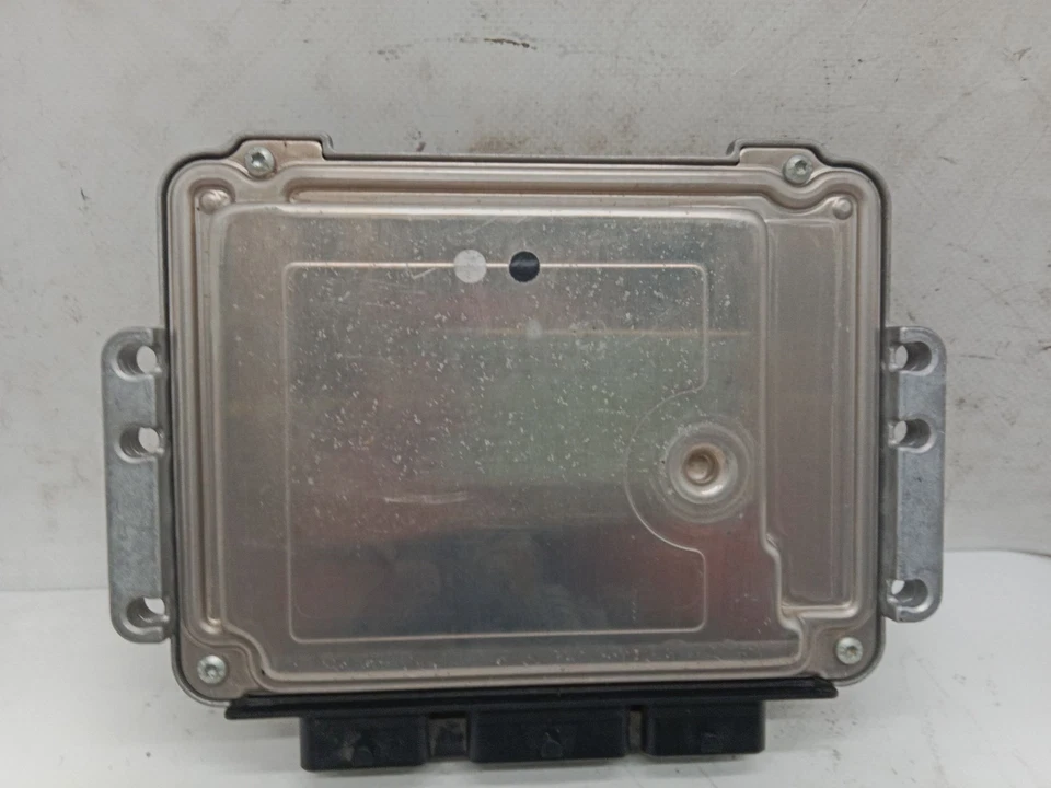 9656840680 CENTRALINA MOTORE / 2215709 PER CITROËN C5 II RC_ 1.6 HDI RC8HZB - Immagine 3 di 4