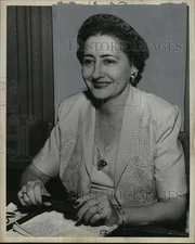 1953 Press Photo Mrs. John J. Bryner - noo02392