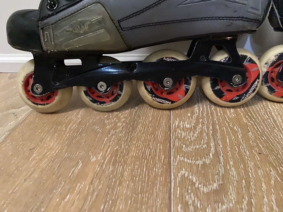 Size 10E Mission CSX Inline Roller Hockey Skates Mens eBay