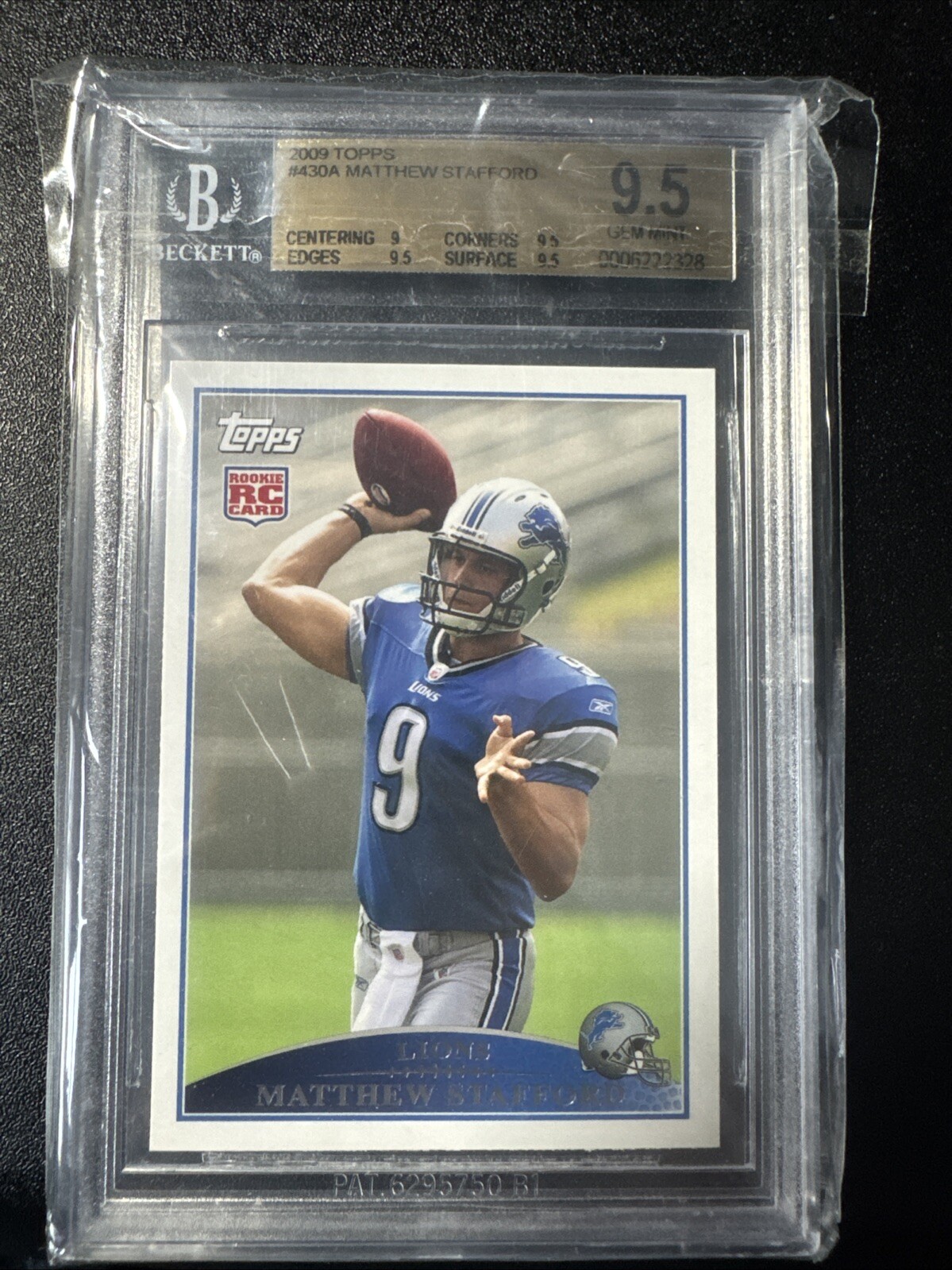 2009 Topps - Two Hands #430 Matthew Stafford (RC)