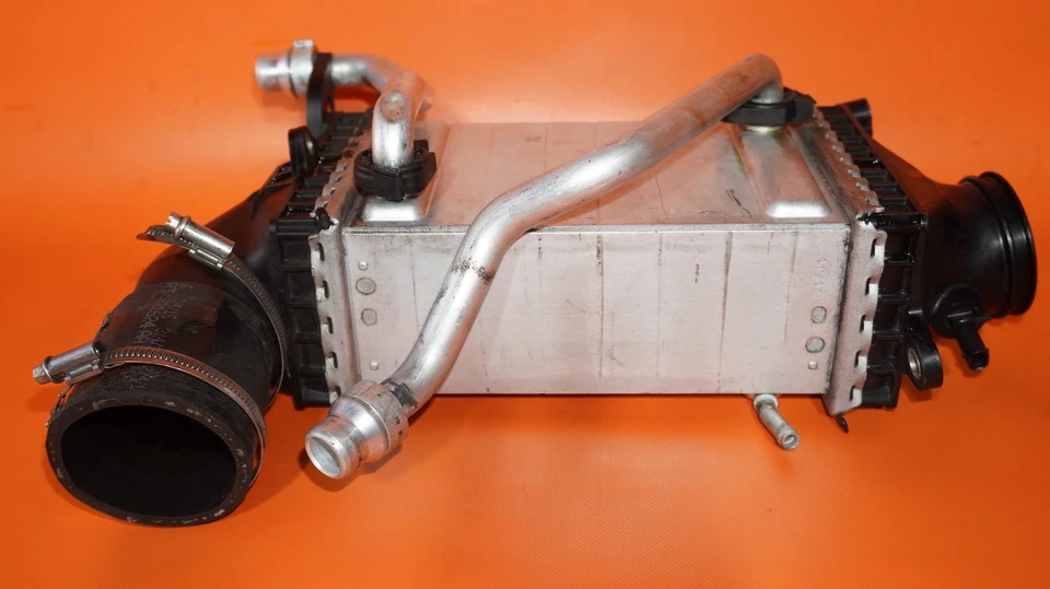 Intercooler MERCEDES BENZ C300 2016 2017 2018 2019 A2740900614 SLC300 GLC300 OEM Foto 2 de 4