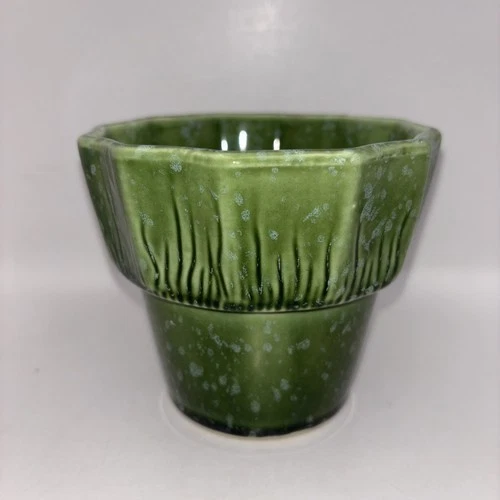 Vintage Hull 41 Planter with Ruffled Rim