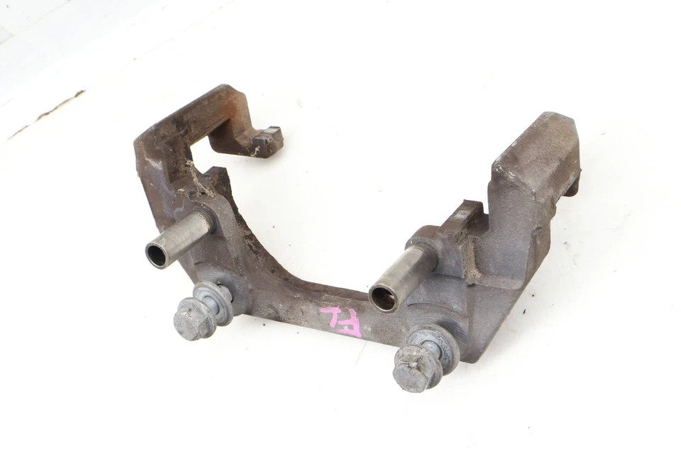 2011-2015 BMW ALPINA B7 XDRIVE — держатель суппорта переднего тормоза / кронштейн 6786829 - Изображение 2 из 4