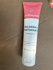 Wellnesse Children's Strawberry Fluoride-Free Toothpaste 4oz