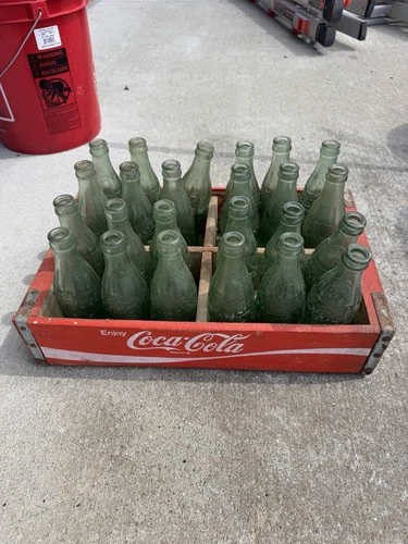Vintage Full Set of 24 Coca Cola 6 Oz Green Glass Bottles In A Wooden Crate