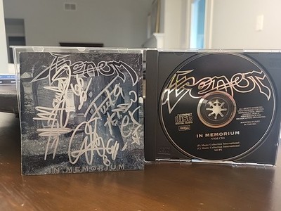 VENOM In Memorium-The best of CD no lp SIGNED X3 MANTAS ABADDON DEMOLITI CRONOS 