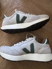 Veja Paulistana trainers UK Size 6 Natural / Green Worn Once Superb Condition