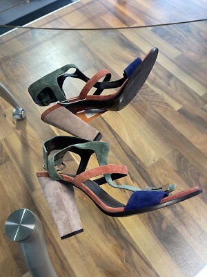 Roger Vivier Wildleder Sandalen Pumps