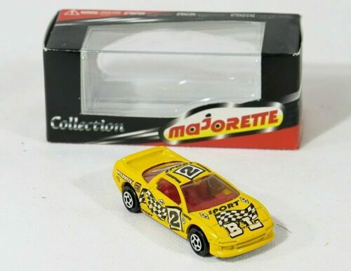 Miniature Majorette 266 F – Renault R18 Jaune Taxi – Échelle 1/63 – Occasion – ZAMAC