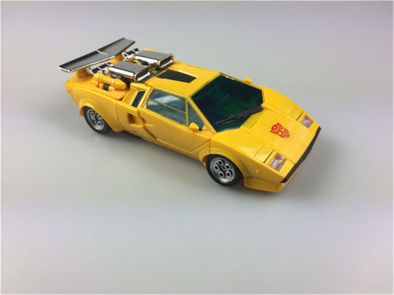 Transformers Masterpiece Cybertron MP-39 Sunstreaker
