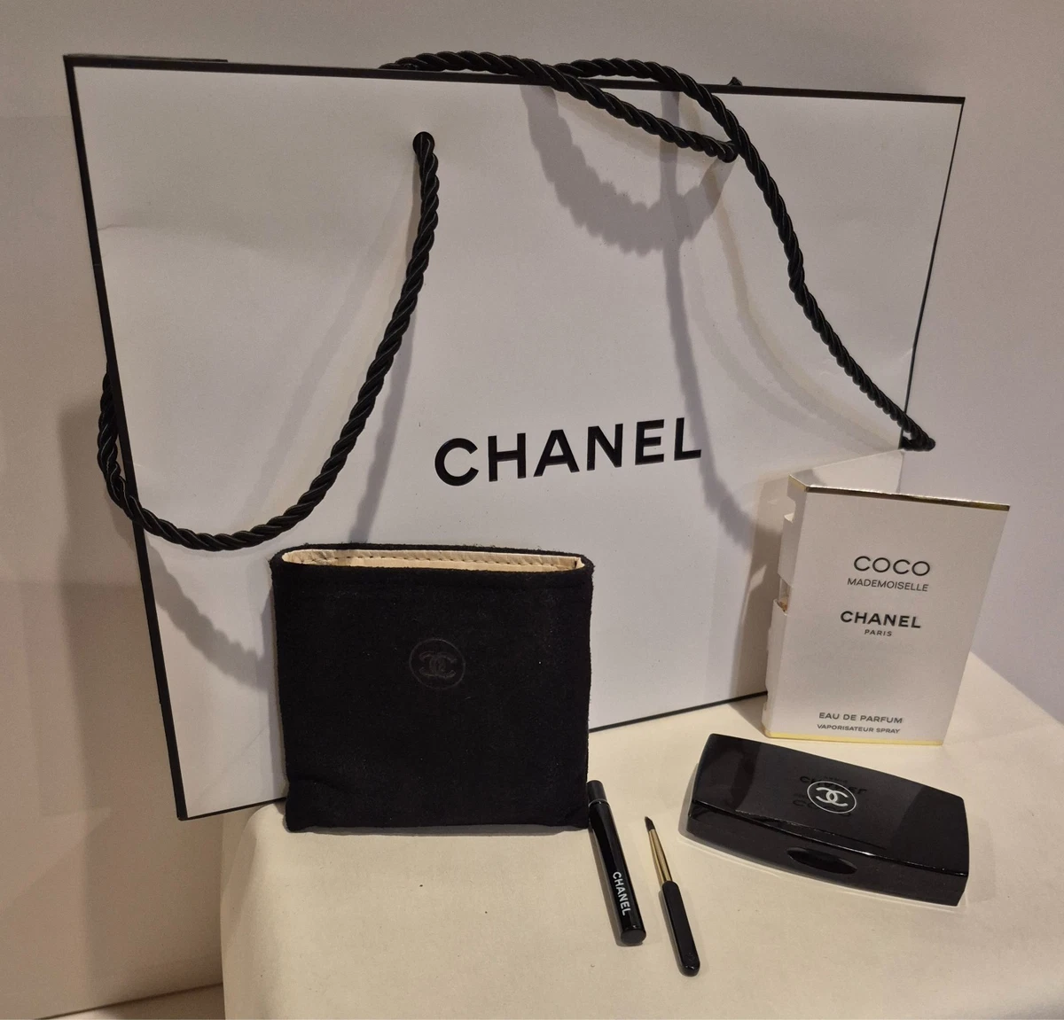25+ CHANEL Black Makeup Bags & Cases for sale | Updated Oct 2026