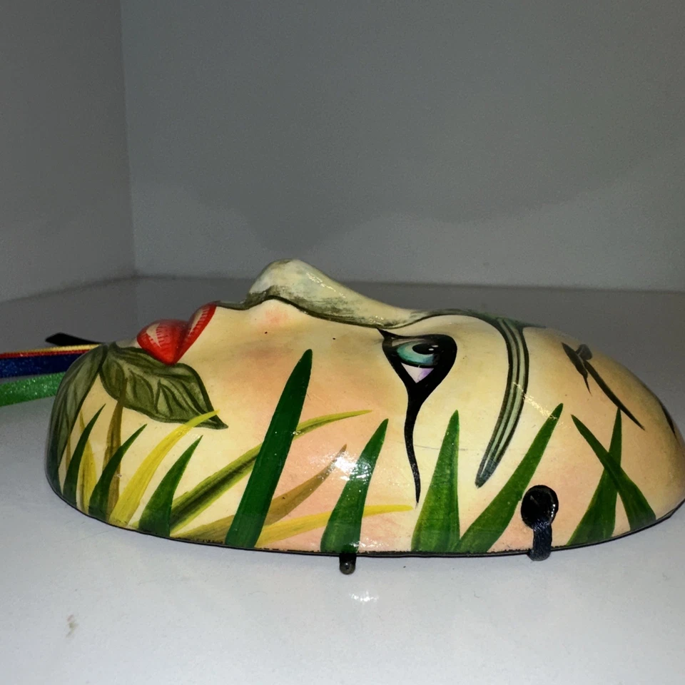 Hand Painted Lady Face with Bird Coldiv Art 3D Decorative Mask Mexico * - Image 3 of 4