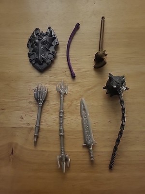 CHAP MEI Dragon shield Knights part accessory And Misc Weapons Lot