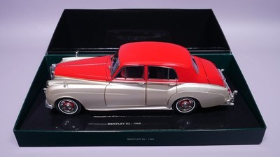 1:18 Minichamps 100 139950 Bentley S2 1960 Silber/Dunkelrot in OVP #BÖ_124