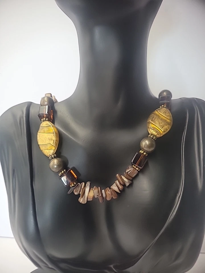 Collar Vintage Premier Designs Cuentas Chip Marrón Joyería Disfraz Foto 2 de 4