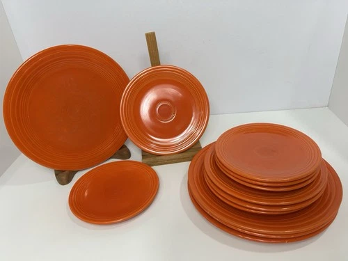 Vtg Fiestaware Red Orange Glazed 9 1/2” 4 Sets Luncheon Dinner, Salad & Dessert