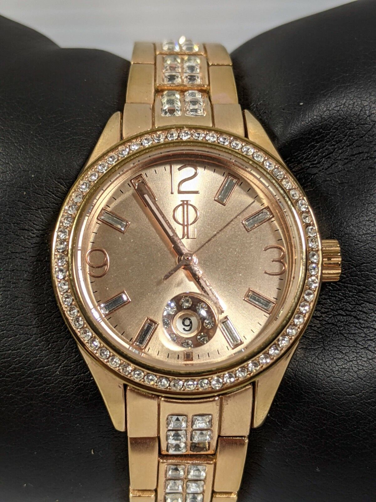 Jennifer Lopez Gold Tone Crystal Date Indicator Stainless Steel Band Watch 6 in.