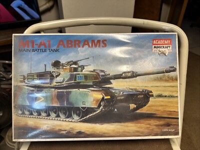 ACADEMY 1/35 M1A1 ABRAMS ''IRAQ 2003'' TANK  #13202