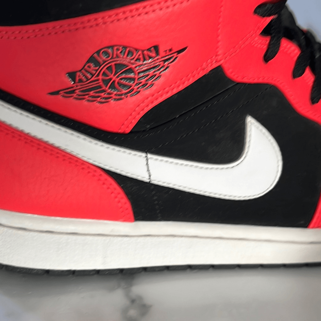 Nike Air Jordan 1 Retro Mid 'Infrared 23' Mens Sneakers Size 12