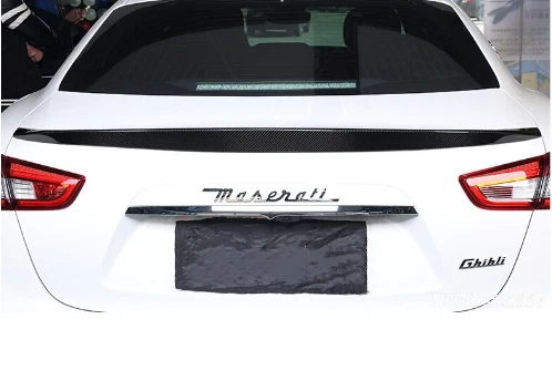Kit de carrocería de alerón labial trasero de fibra de carbono para Maserati Ghibli 2014-2022 Foto 2 de 4