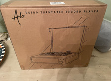 A6 Retro Turntable Record Player