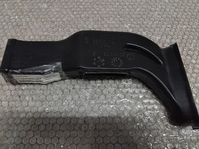 ORIGINAL BME E90 Rear heater duct 64227075484