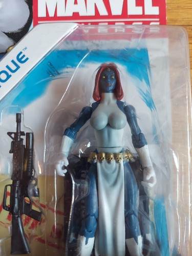 Marvel Universe (2010) - Mystique (#029) - Picture 2 of 4