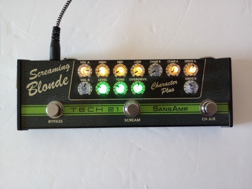 Tech 21 SansAmp Character Series Screaming Blonde With Original Power Supply - Picture 3 of 12