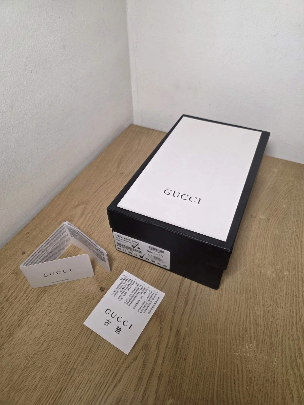 Gucci Chaussures Boîte Vide Papier de Mouche Carte Taille38 31cm 19cm 11cm