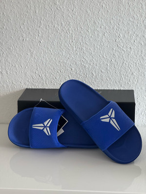 Nike Kobe Offcourt Slides Hyper Royal Badelatschen IF2870-400 Neu 44