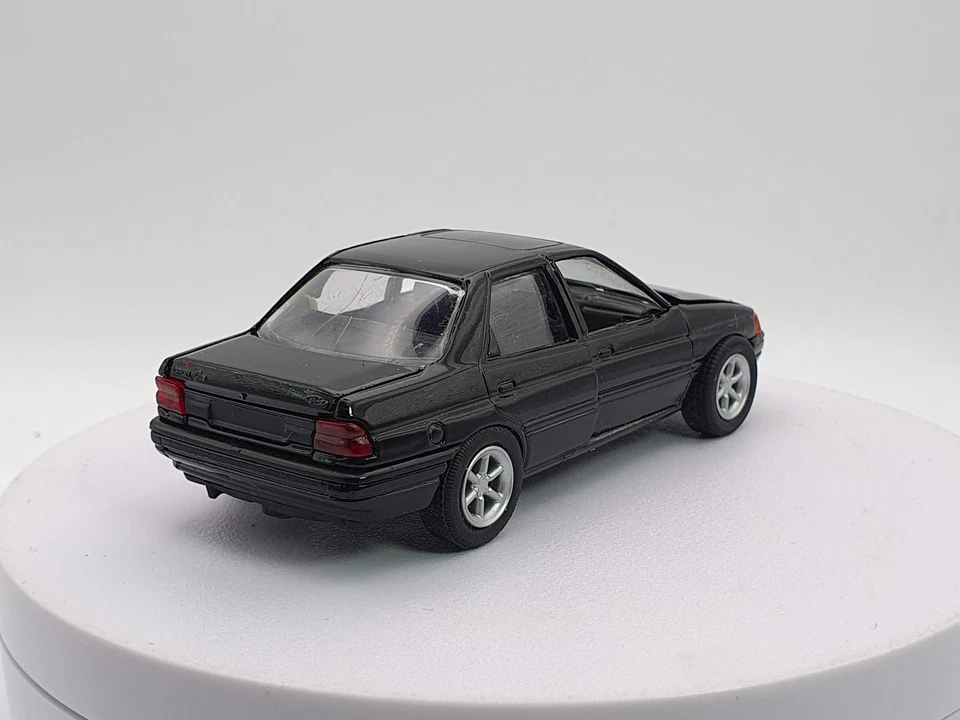 Ford Orion 1992 Shabak 1/43 - Immagine 3 di 4