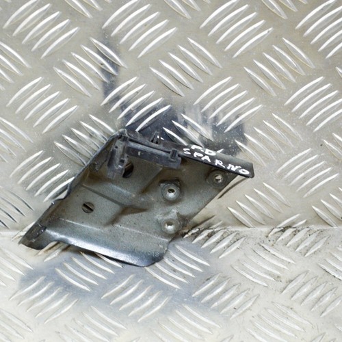 Volkswagen Touareg 7P Kotflügelhalter vorne rechts 3.0 Diesel 180kw 2013