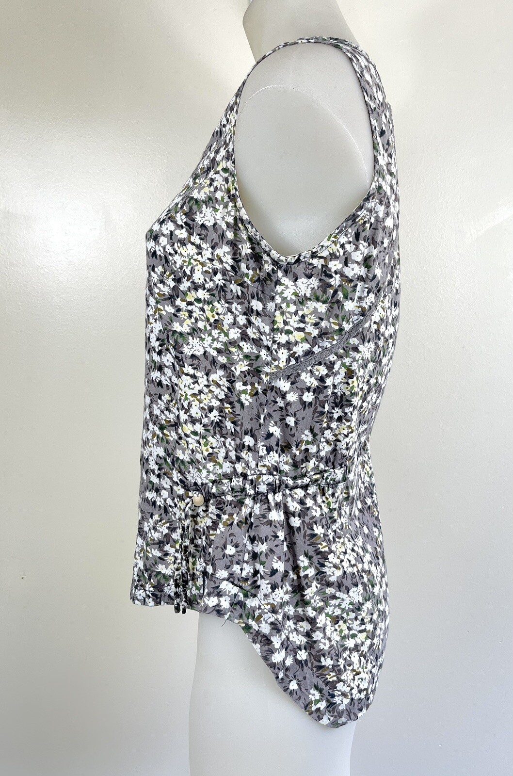 KATHMANDU Top Womens Size 8 Enact Grey Floral Organic Cotton Lace Trim Summer image 6