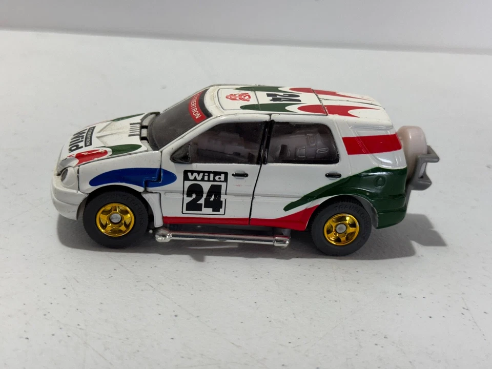 TRANSFORMERS ROBOTS IN DISGUISE (RID) DELUXE CLASS "SUPER X-BRAWN" - Image 2 of 4