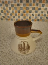 CHICAGO STONEWARE MUG MARINA CITY SEARS TOWER JOHN HANCOCK 11CM DIAM 9.5CM HIGH