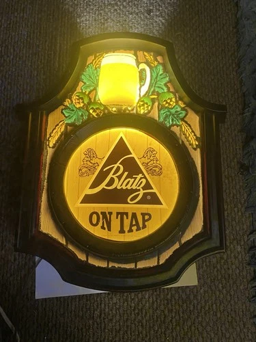 Vintage Light Up Blatz Draft Beer Sign