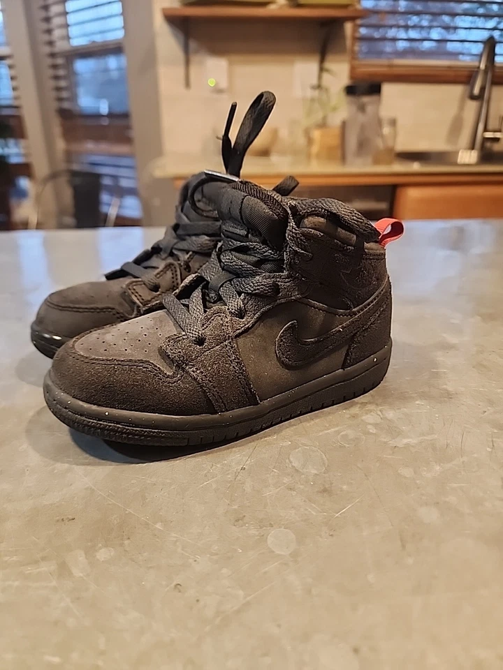 Little Kid's Jordan 1 Mid SE Craft DK Smoke Grey/Black (FQ7754 001)  7.5 Toddler - Image 2 of 4