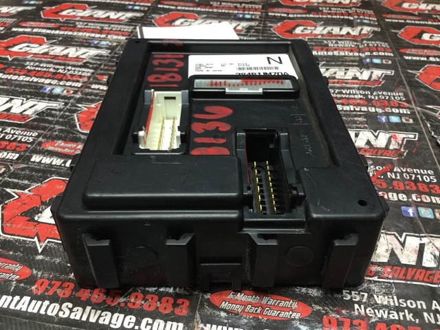 Блок bcm nissan Блок bcm nissan